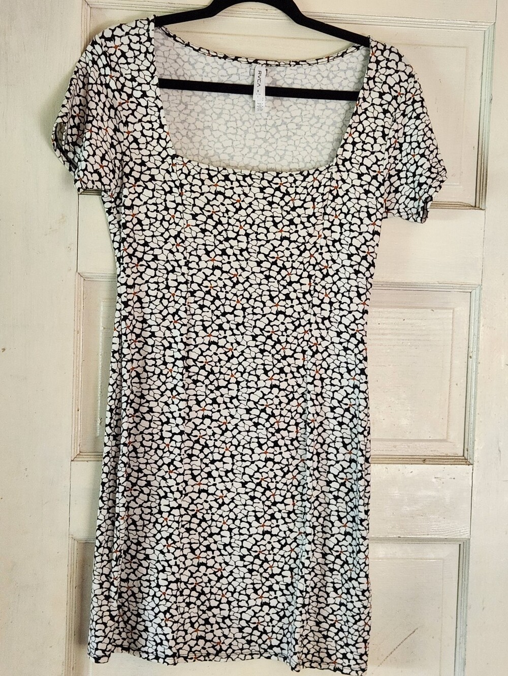 RVCA Black and White Square Neck Printed Dress